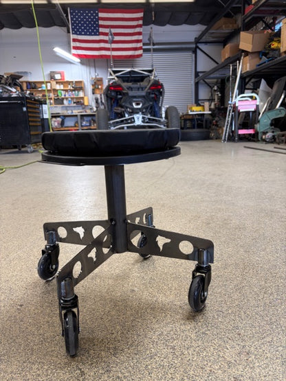 Alpha Rolling Shop Chair